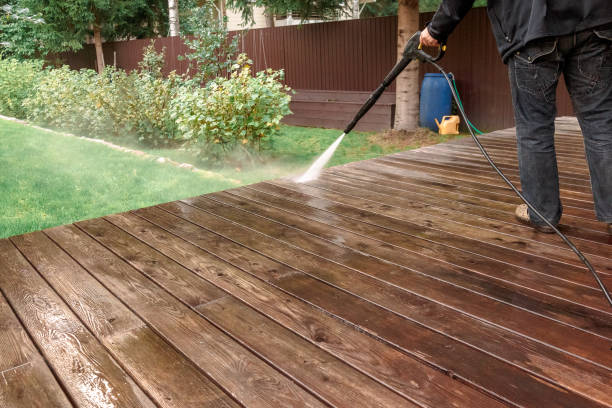 Best Rust Removal  in Tichigan, WI